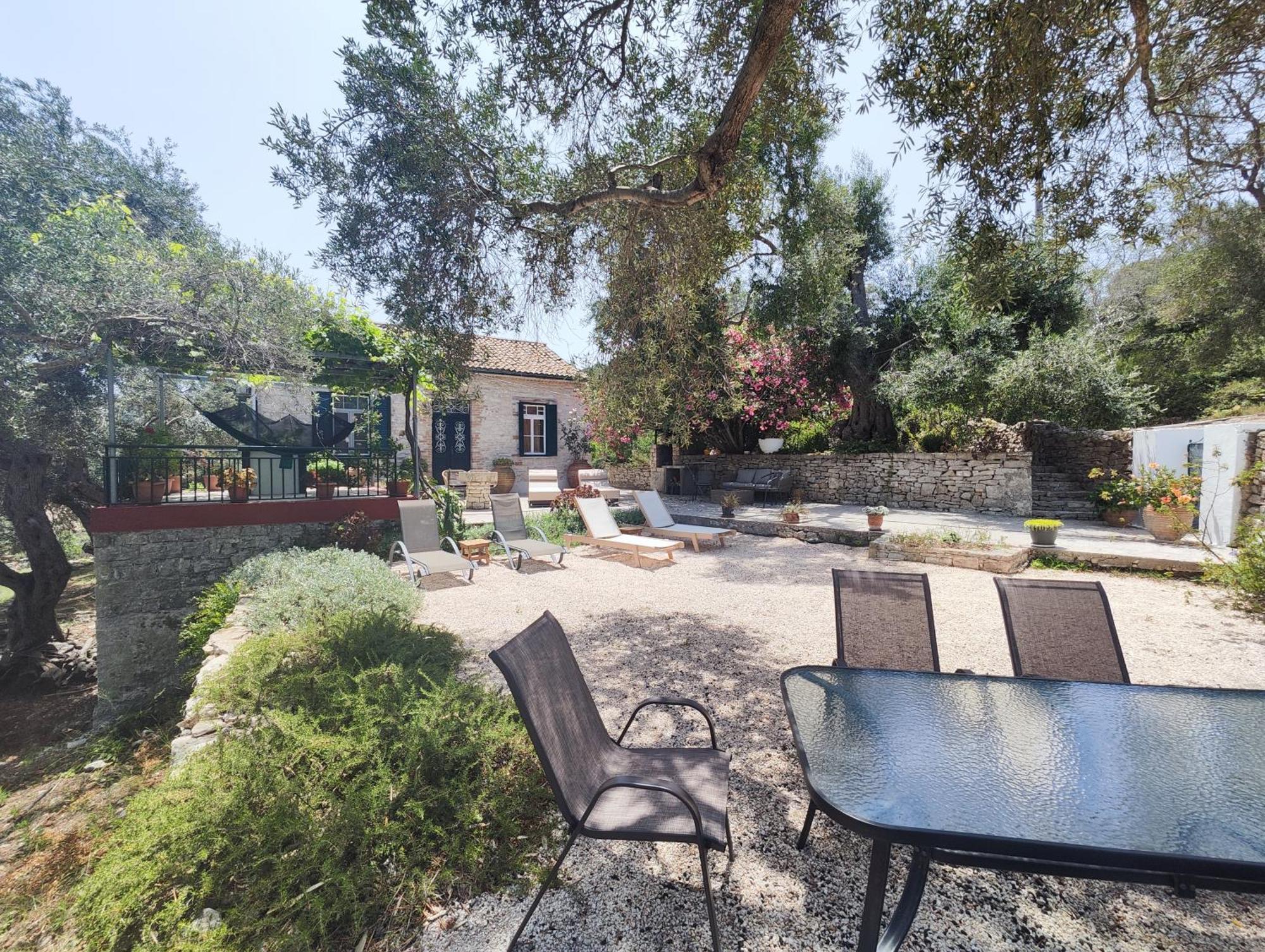 Rania'S Cottage Лакка Екстер'єр фото